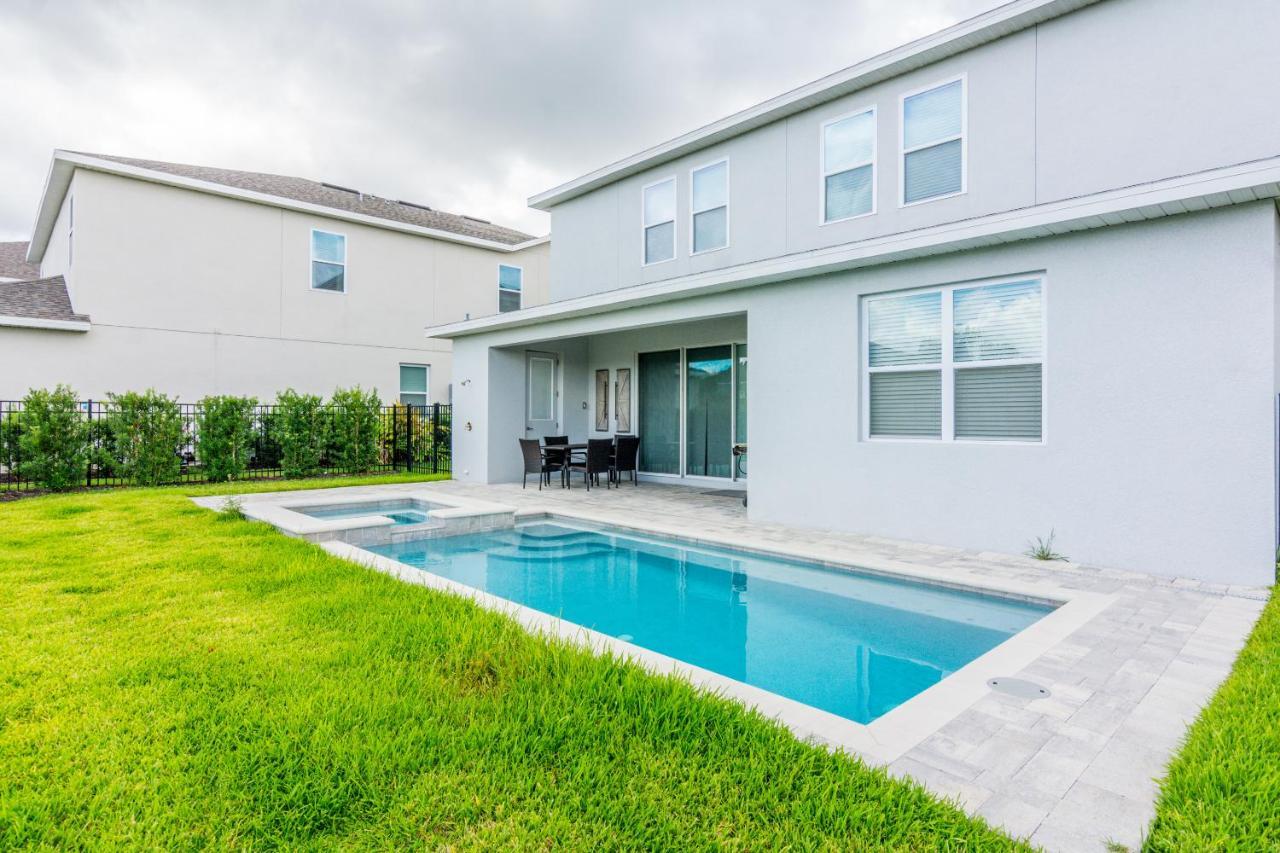 Amazing Five Bedrooms House With Private Pool At Encore Resort 7711 Four Corners ภายนอก รูปภาพ